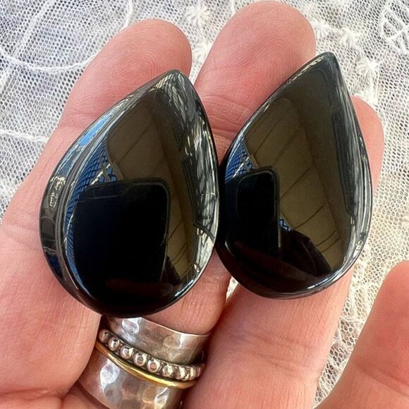 Vintage Napier Large Black Lucite Sculptured Teardrop Earrings - Picture 7 of 9